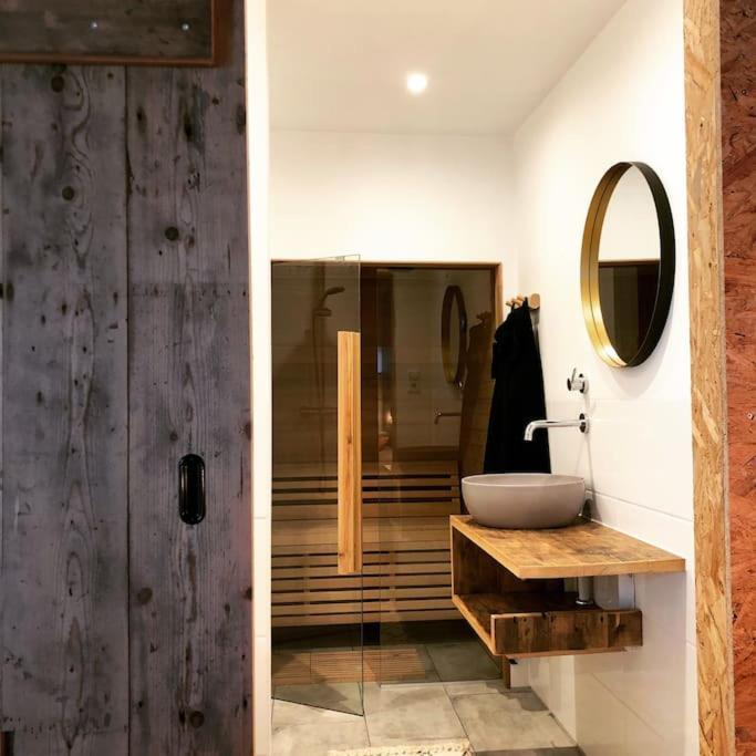 Luxurious Appartement With Sauna And Kitchen In Center Of Dordrecht Buitenkant foto